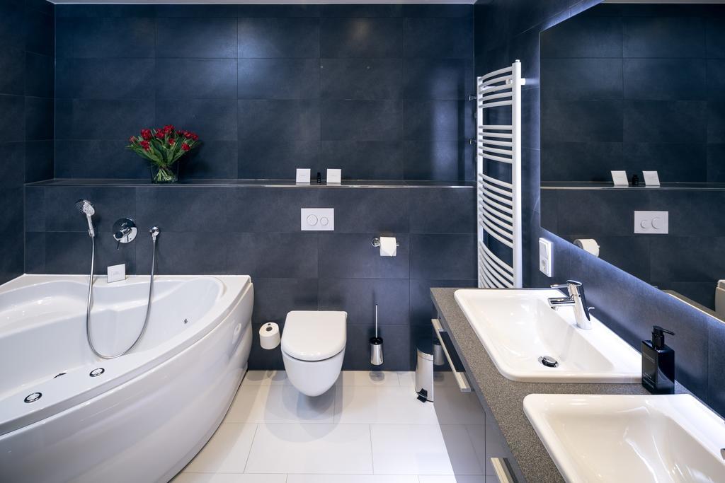 Residenz Am Zwinger Aparthotel Дрезден Стая снимка Bathroom